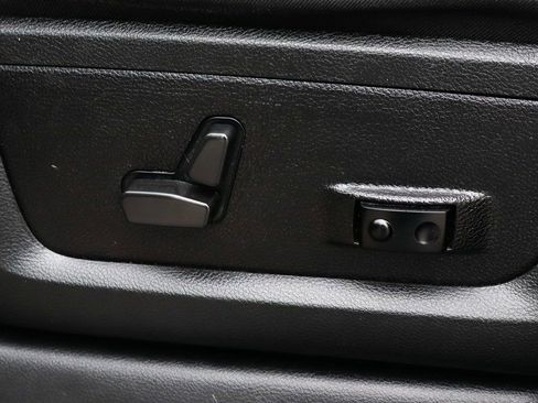 Used 2022 RAM 2500 Laramie image 19