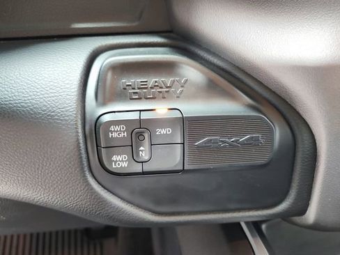 Used 2020 RAM 2500 Big Horn w/ Level 1 Equipment Group AWD/4WD image 25