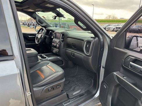 Used 2019 GMC Sierra 1500 AT4 w/ AT4 Premium Package image 14