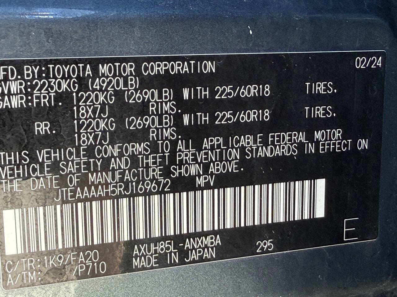Used 2024 Toyota Venza LE AWD/4WD image 41