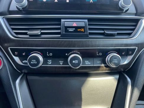 Used 2020 Honda Accord Touring image 42