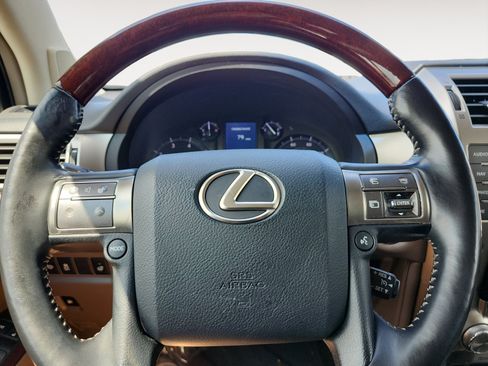Used 2014 Lexus GX 460 Luxury AWD/4WD image 12