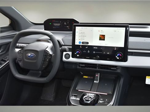New 2026 Subaru Solterra Premium w/ Premium Convenience Package image 15