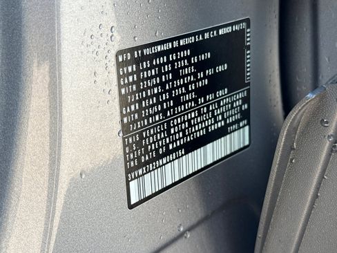 Used 2022 Volkswagen Taos SE image 28