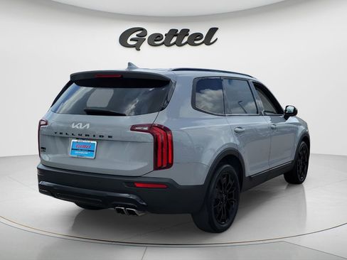 Used 2022 Kia Telluride EX w/ EX Premium Package AWD/4WD image 5
