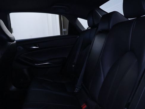 Used 2021 Toyota Avalon XLE image 15