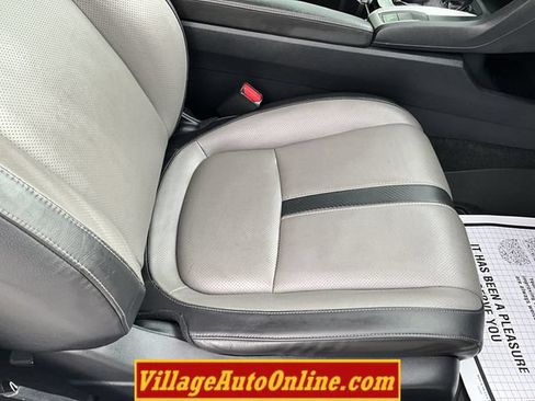 Used 2016 Honda Civic EX-L image 29