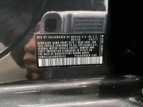 Used 2017 Volkswagen GTI Autobahn image 32