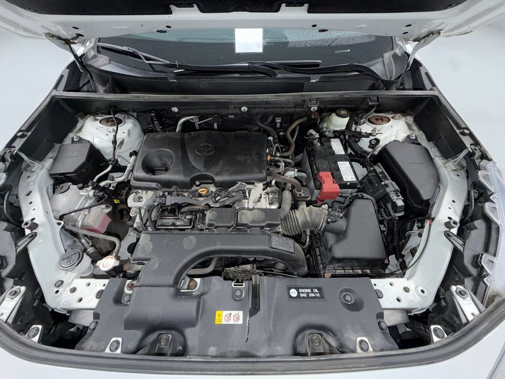 Certified 2020 Toyota RAV4 XLE Premium AWD/4WD image 21