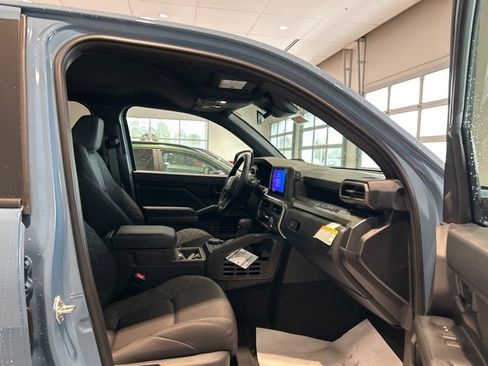 New 2026 Toyota Tacoma SR5 image 17