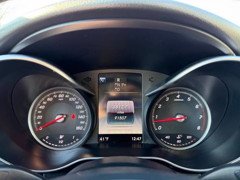 Used 2017 Mercedes-Benz C 300 4MATIC Sedan image 22