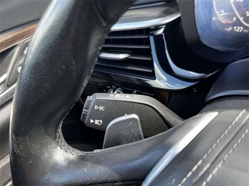 Used 2022 BMW 530e w/ Premium Package image 26