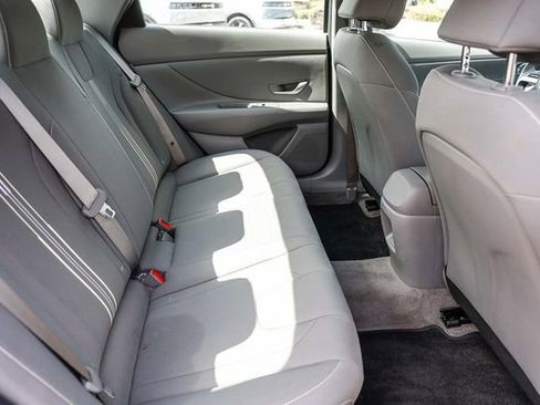 Certified 2025 Hyundai Elantra Sport FWD image 20