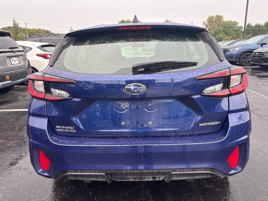 Certified 2025 Subaru Impreza 2.0i AWD/4WD image 4