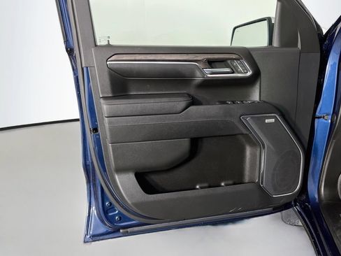 Used 2023 Chevrolet Silverado 1500 LTZ AWD/4WD image 27