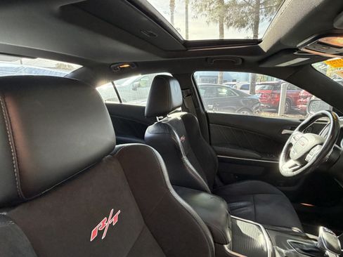 Used 2015 Dodge Charger R/T RWD image 45