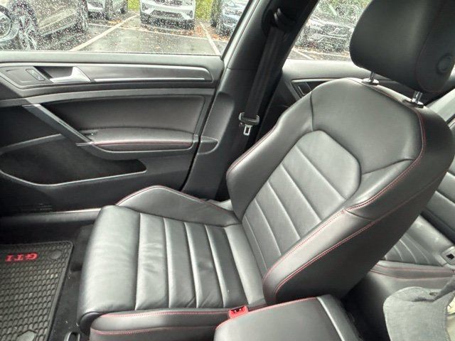 Used 2021 Volkswagen GTI SE FWD image 24