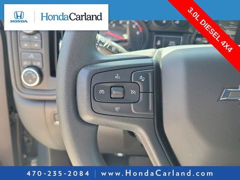 Used 2025 Chevrolet Silverado 1500 Custom Trail Boss AWD/4WD image 15