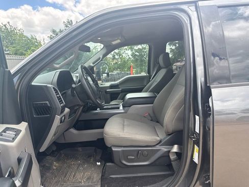 Used 2019 Ford F150 XLT w/ Equipment Group 302A Luxury AWD/4WD image 12