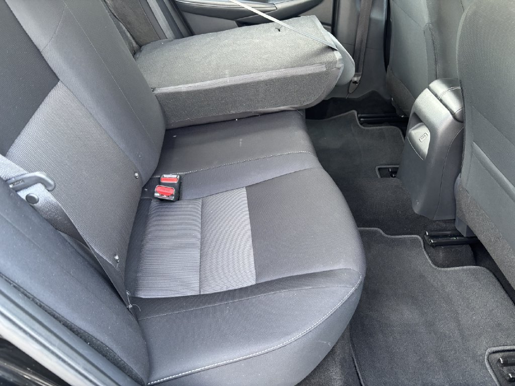 Used 2024 Nissan Sentra SV FWD image 28