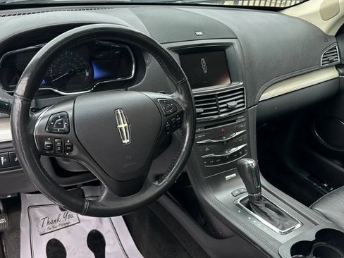Used 2014 Lincoln MKT AWD w/ Equipment Group 201A image 10