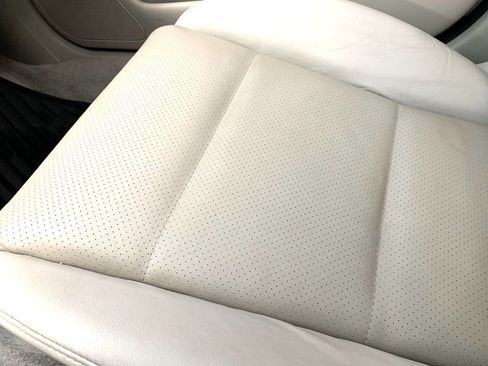 Used 2008 Subaru Outback 2.5i Limited L.L. Bean image 12