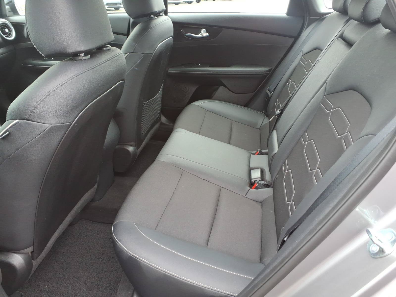 Used 2023 Kia Forte GT-Line w/ GT-Line Technology Package FWD image 24