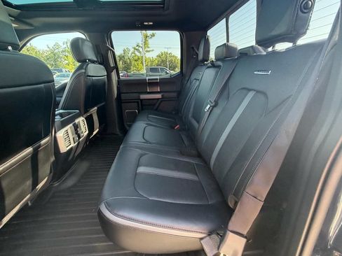 Used 2018 Ford F150 Platinum w/ Equipment Group 701A Luxury AWD/4WD image 13