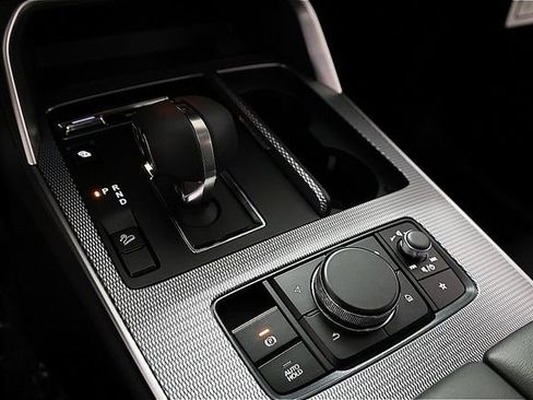 New 2026 MAZDA CX-90 Plug-In Hybrid w/ Preferred image 31