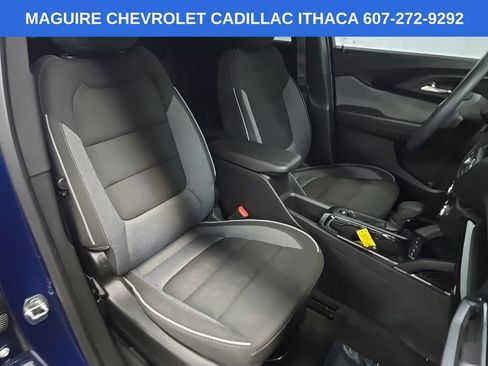 Used 2023 Chevrolet TrailBlazer LT AWD/4WD image 14