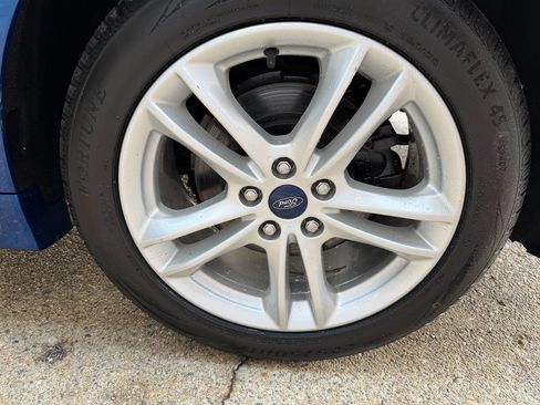 Used 2018 Ford Fusion S FWD image 32