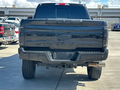 Used 2019 Ford F250 Lariat w/ Lariat Value Package image 8