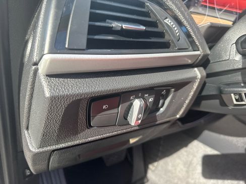 Used 2017 BMW 230i Convertible image 23