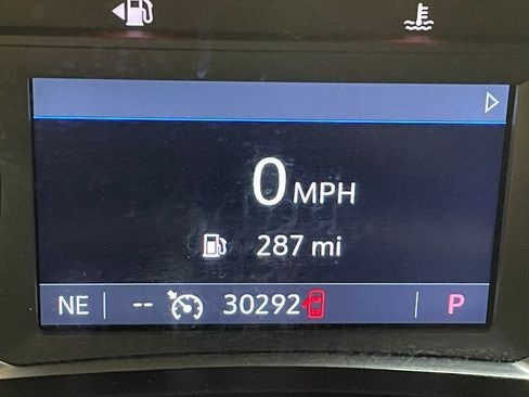 Used 2025 Chevrolet Blazer LT image 6