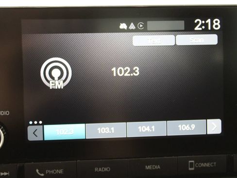Used 2025 Honda Accord SE image 31