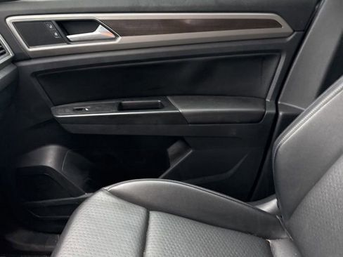Used 2019 Volkswagen Atlas SE AWD/4WD image 6