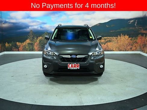 Used 2023 Subaru Crosstrek 2.0i Premium image 3