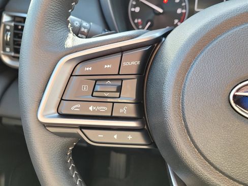 New 2025 Subaru Outback Limited image 8