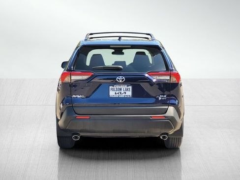 Used 2025 Toyota RAV4 XLE w/ Convenience Package AWD/4WD image 5