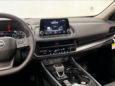 New 2026 Nissan Rogue SV image 8