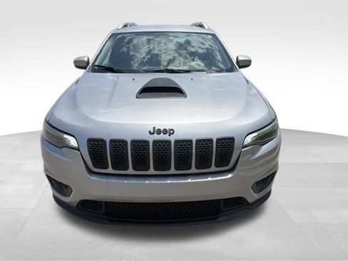 Used 2019 Jeep Cherokee Latitude w/ Popular Appearance Group FWD image 8