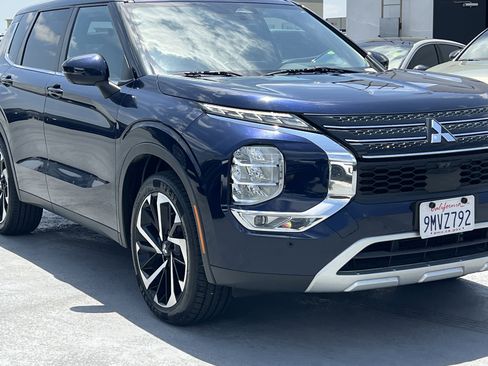 Used 2024 Mitsubishi Outlander FWD image 10