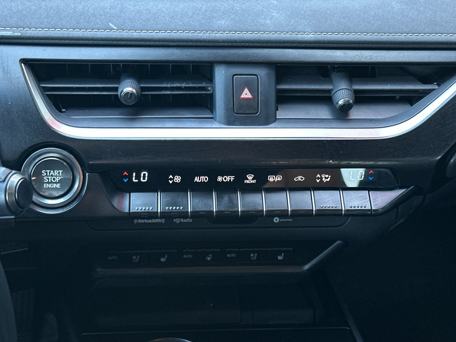 Used 2019 Lexus UX 200 w/ Premium Package FWD image 20