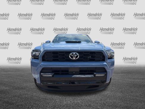 Used 2025 Toyota 4Runner TRD Sport Premium AWD/4WD image 3