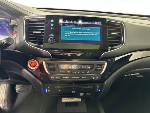 Used 2019 Honda Pilot Elite image 21