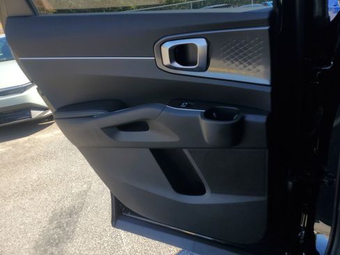 New 2026 Kia Sorento LX image 13