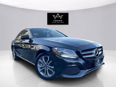 Used 2017 Mercedes-Benz C 300 Sedan image 3