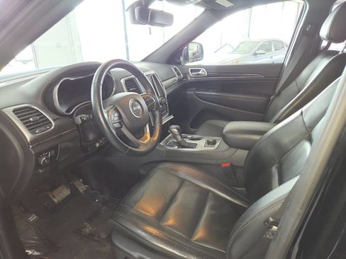 Used 2018 Jeep Grand Cherokee Limited AWD/4WD image 15