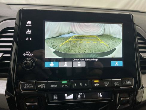 Used 2023 Honda Odyssey EX-L image 17