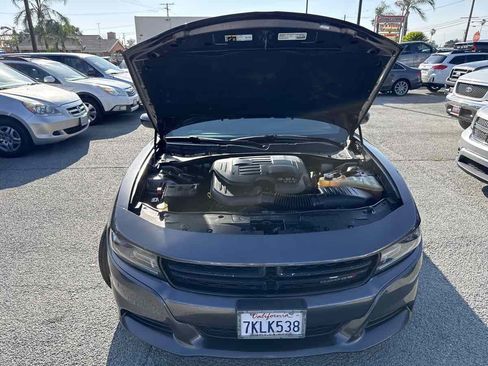 Used 2015 Dodge Charger SE w/ Sport Appearance Group image 34